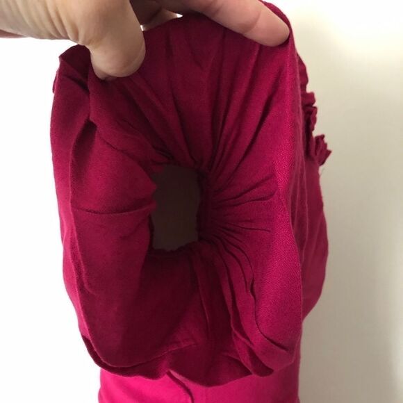 Urban Outfitters Off the Shoulder ruched dress - Picture 5 of 8